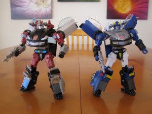 Silverstreak and Bluestreak - Sports Car modes