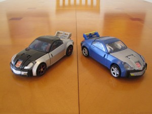 Silverstreak and Bluestreak - Sports Car modes
