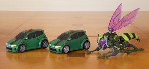 Car, car, giant bug